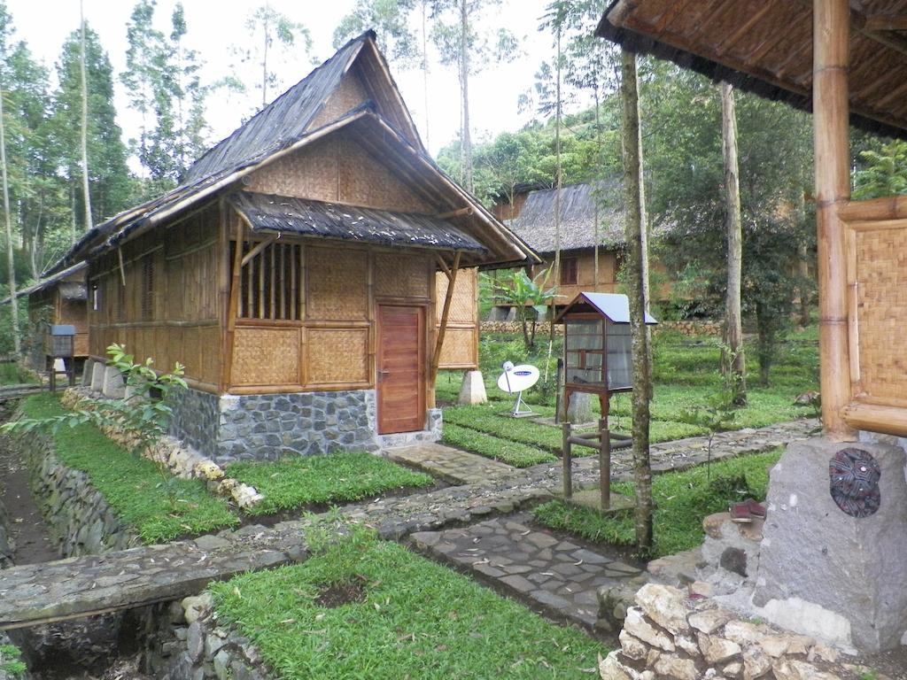 Villa Kampung Karuhun Sutan Raja 반둥 외부 사진