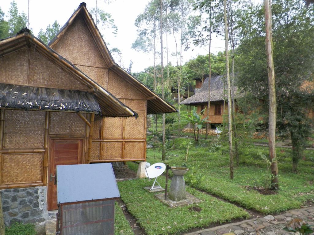 Villa Kampung Karuhun Sutan Raja 반둥 외부 사진